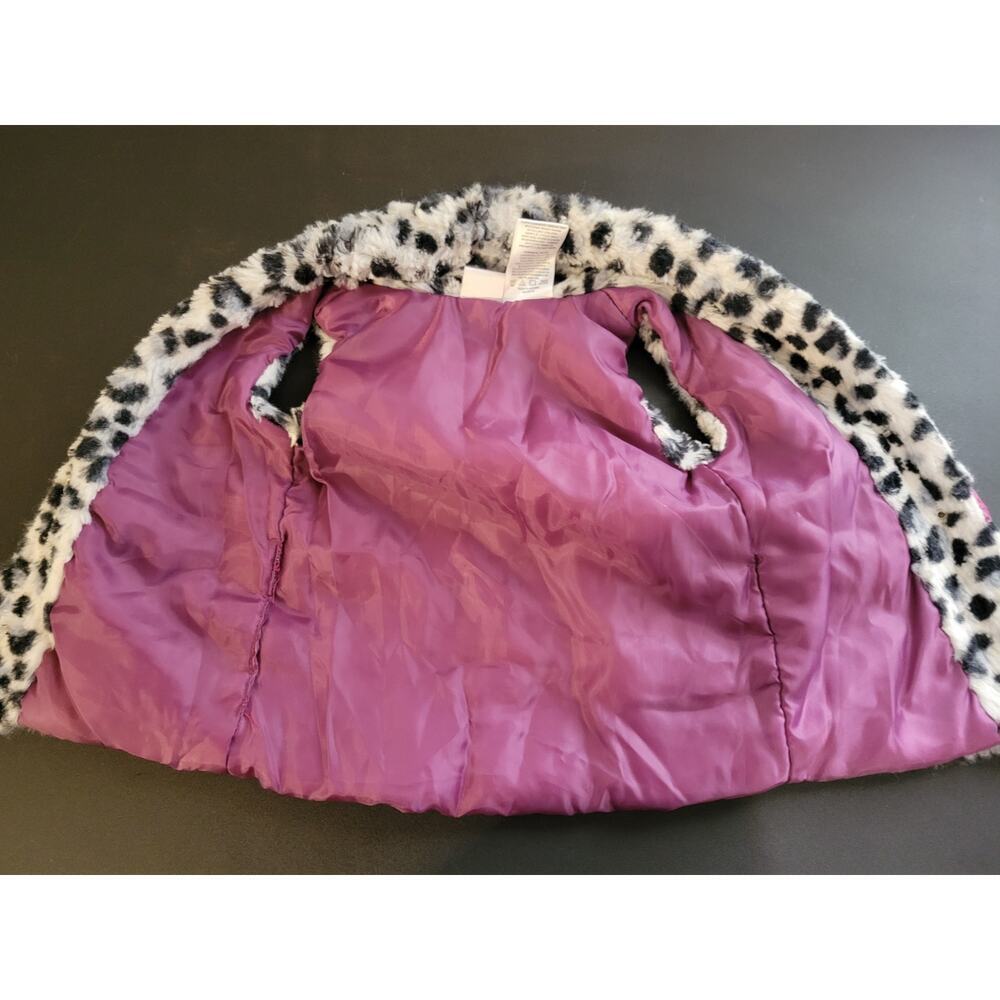 Petite Bears 12 month girls Dalmatian print fuzzy vest, black, white - Picture 3 of 6